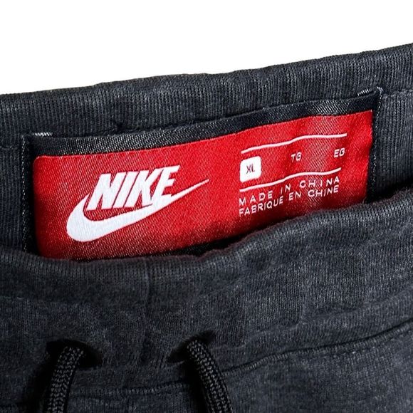 Nike Tech Fleece Sweatpants Joggers - Picture 7 of 7